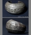 032 - Antico bracciale, argento, 18th-19th secolo, Thailandia